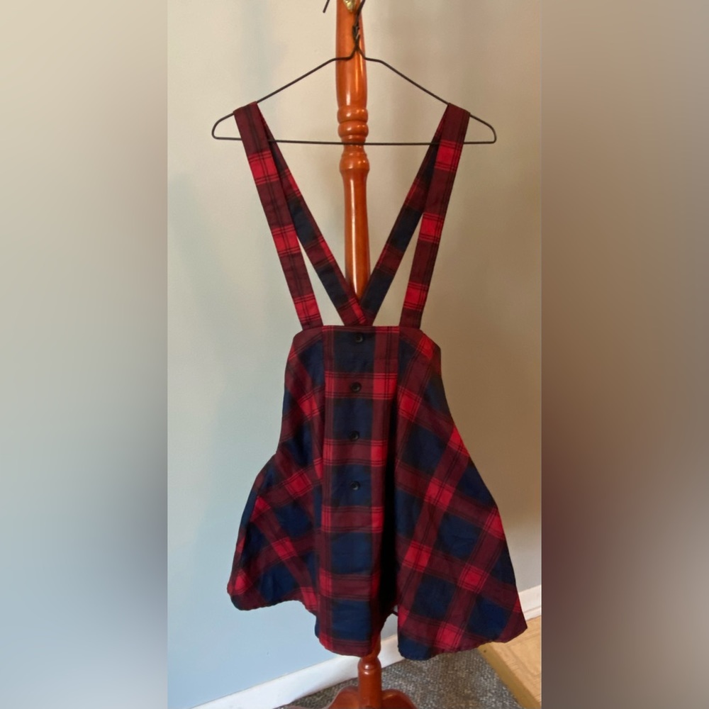 Overall skater style plaid skirt